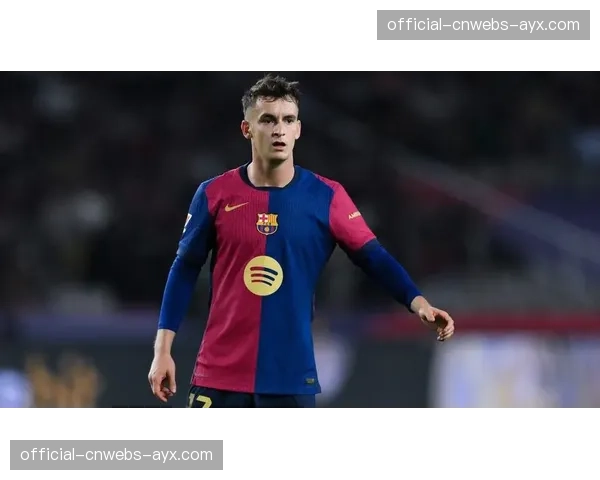 巴萨年轻后卫库巴西遭遇膝盖扭伤，预计伤缺四周